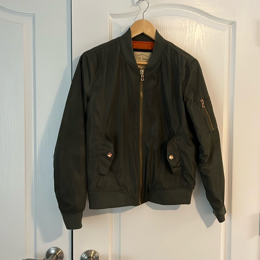 Army green bomber
